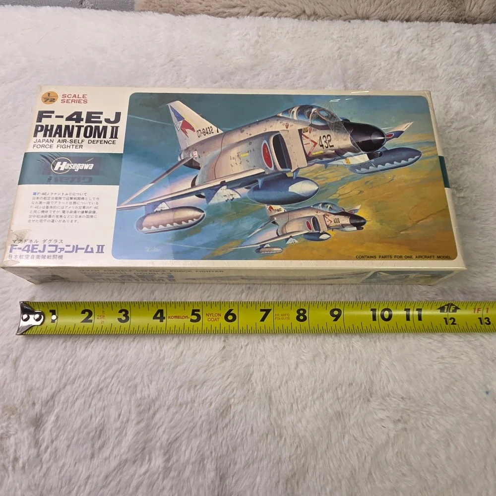Hasegawa F4EJ Phantom II McDonnell Douglas‎ Japan Model Kit 1:72 Scale E004